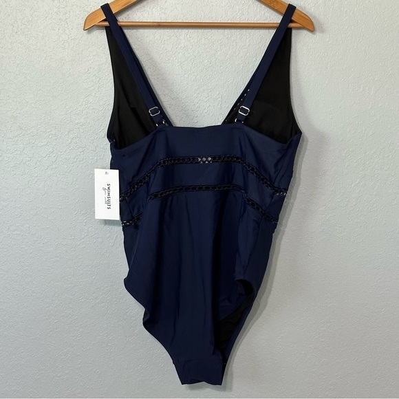 Swimsuits for All Women's Plus Size Lattice Plunge One Piece Swimsuit Size 18 - Picture 3 of 10